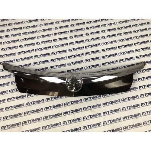 Молдинг кришки багажника Opel Insignia Wagon 2008-2017 13272846